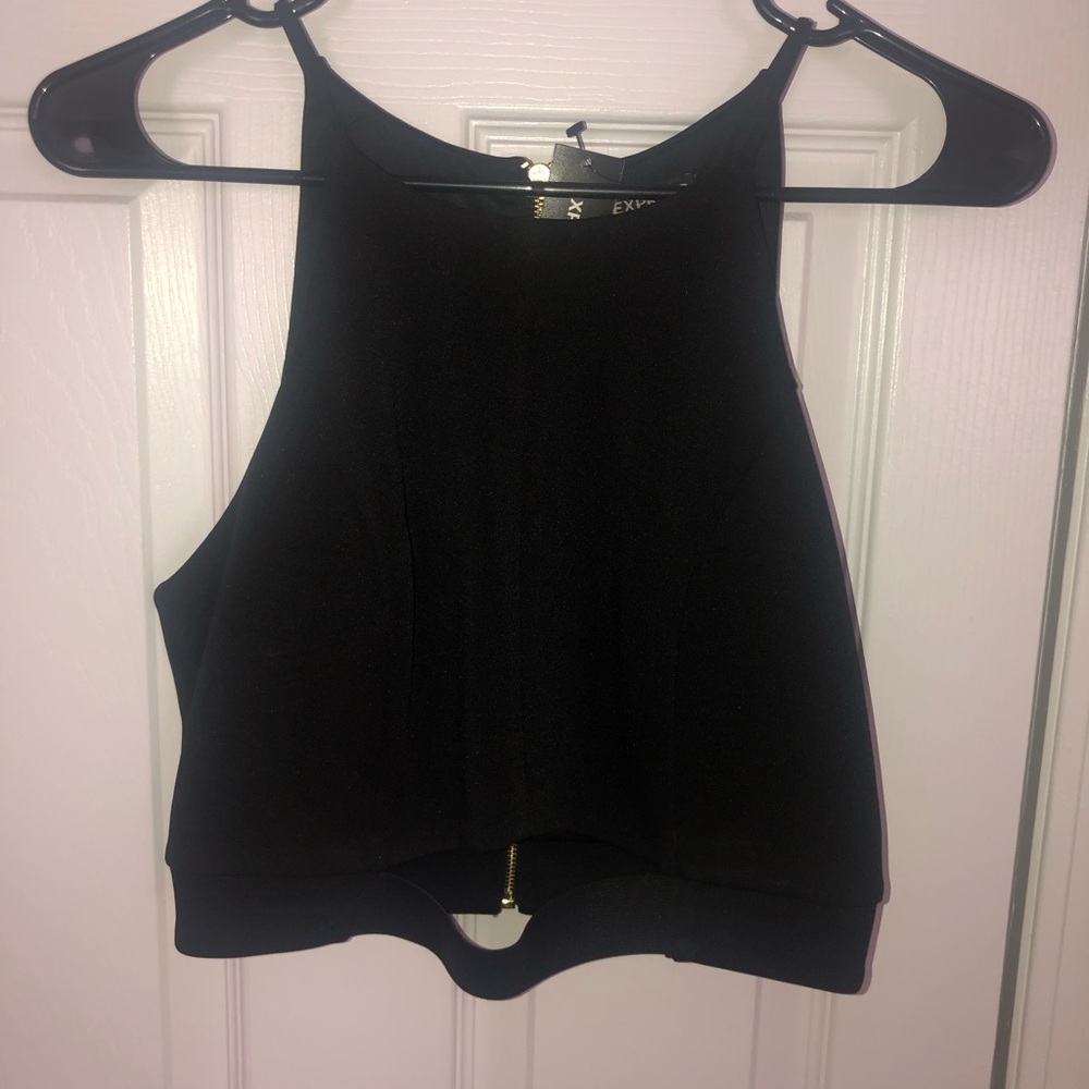 Express zip back crop top!